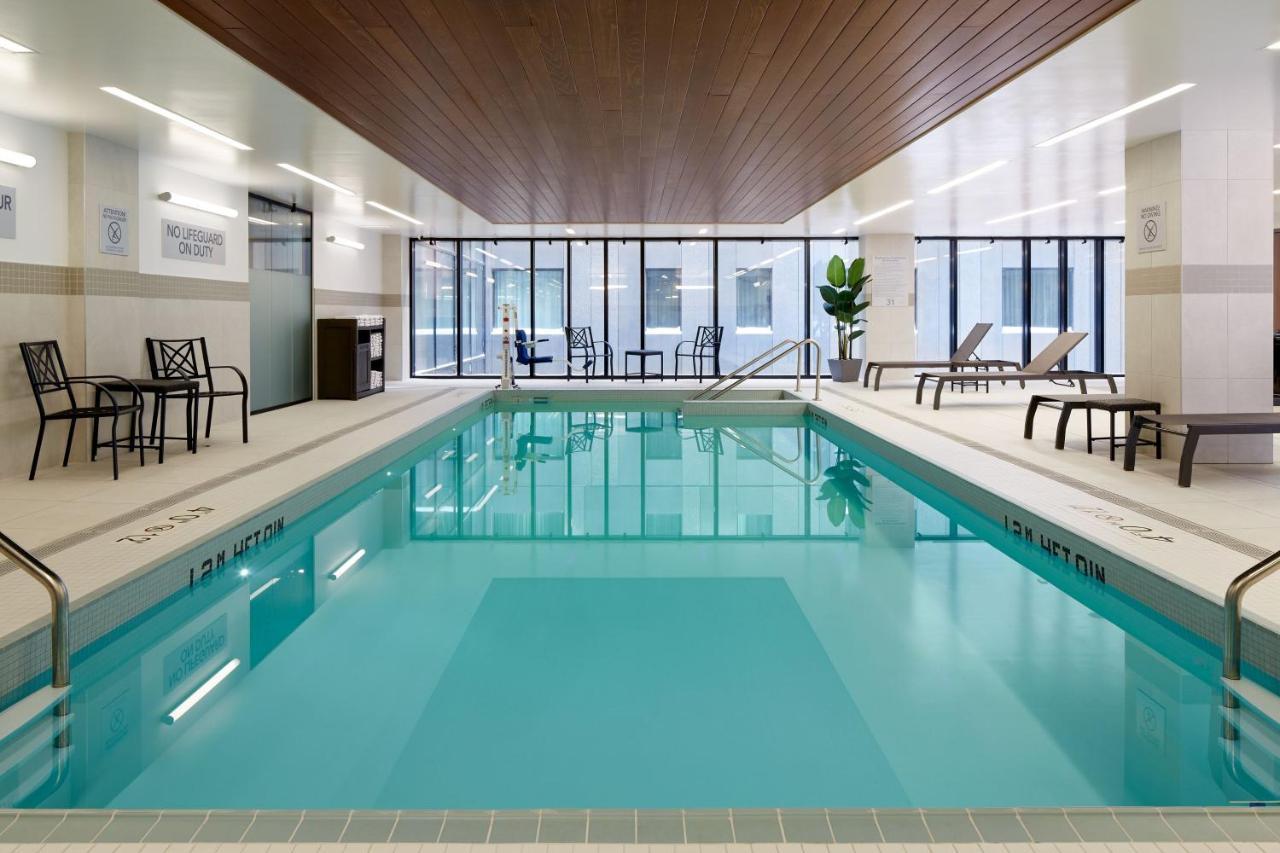 Residence Inn Montreal Midtown ภายนอก รูปภาพ